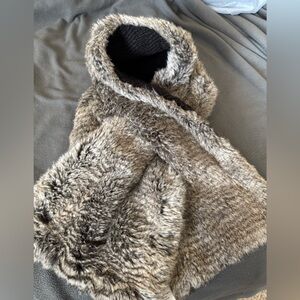 faux fur scarf